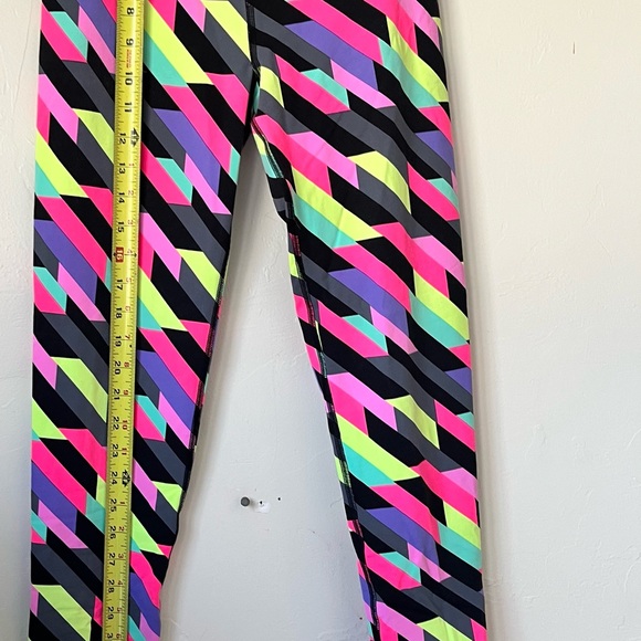 Victoria's Secret Neon Patterned Women’s Leggings - Picture 4 of 4